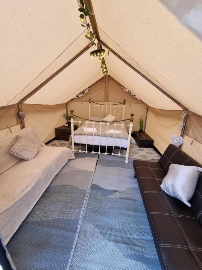 Glamping In Style, Prospector Tent Crawley  Luaran gambar