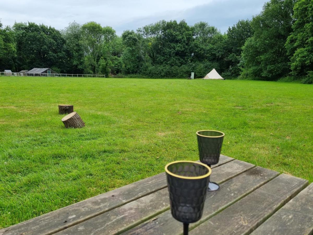 Glamping In Style, Prospector Tent Crawley  Luaran gambar